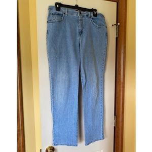 Gloria Vanderbilt Blue jeans